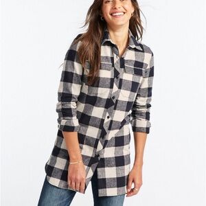 LL Bean Women's Sz XS Signature Chamois Tunic w Pockets in Navy/Grey Plaid